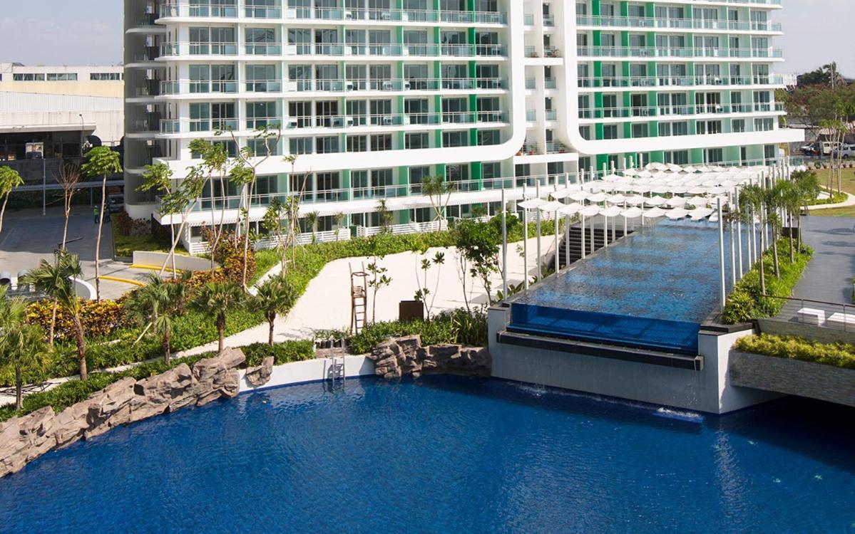 Azure C5 Man-Made Beach Balcony Multiple Units Манила Экстерьер фото