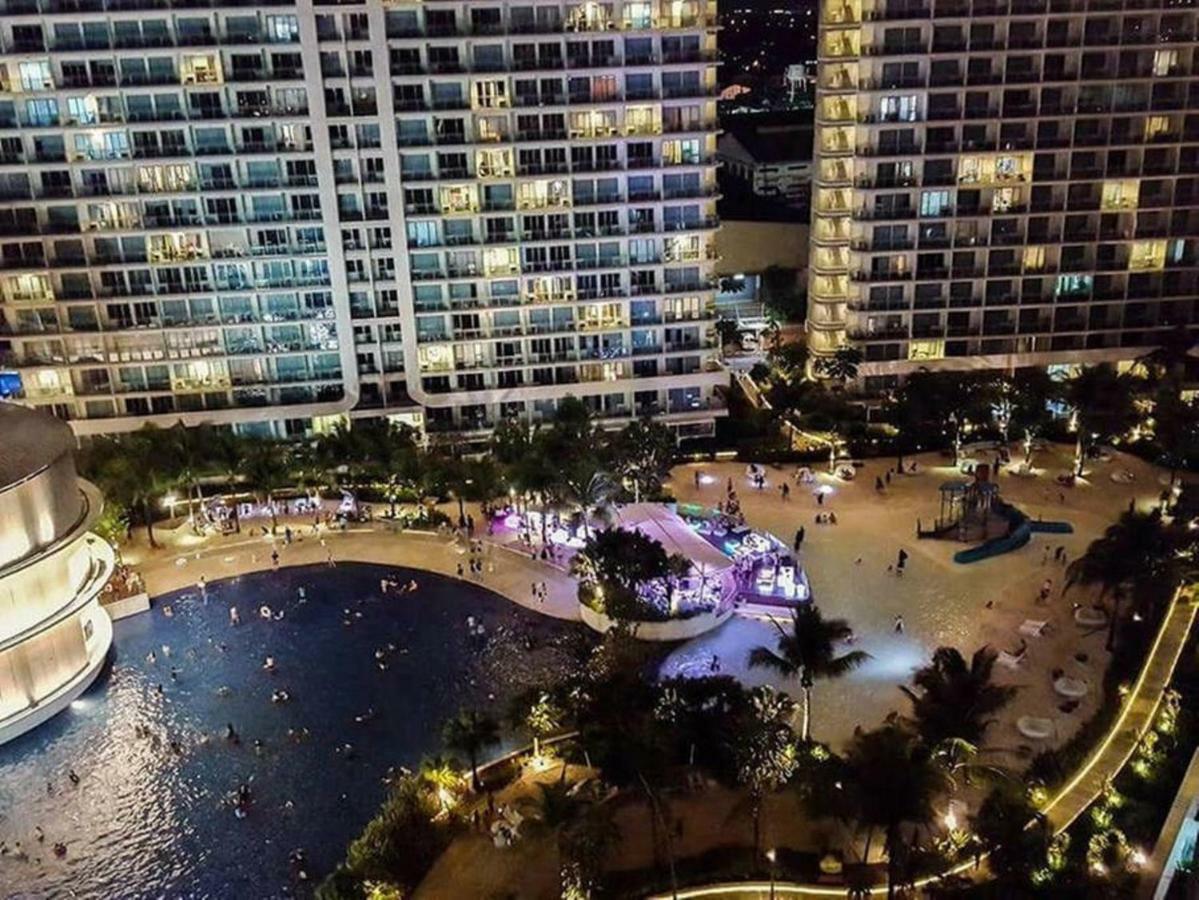 Azure C5 Man-Made Beach Balcony Multiple Units Манила Экстерьер фото