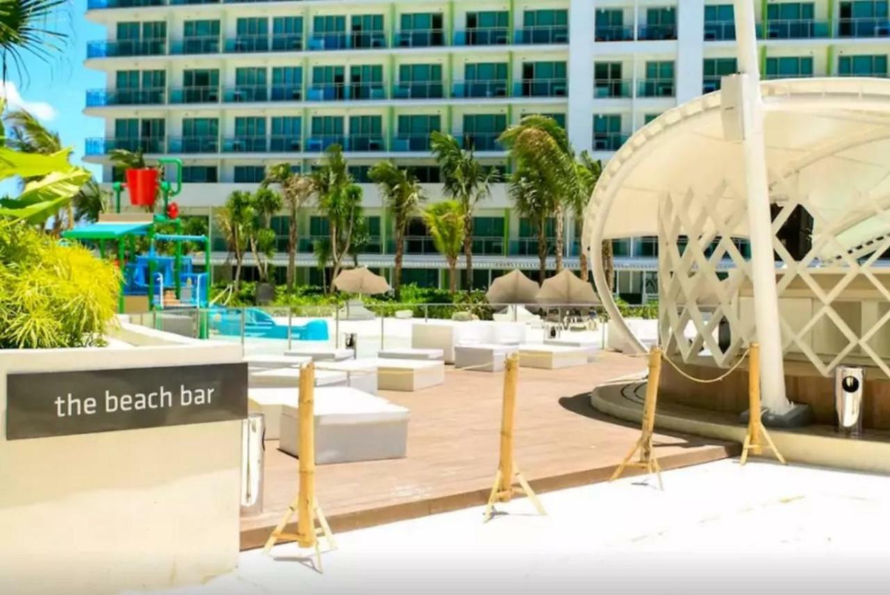 Azure C5 Man-Made Beach Balcony Multiple Units Манила Экстерьер фото